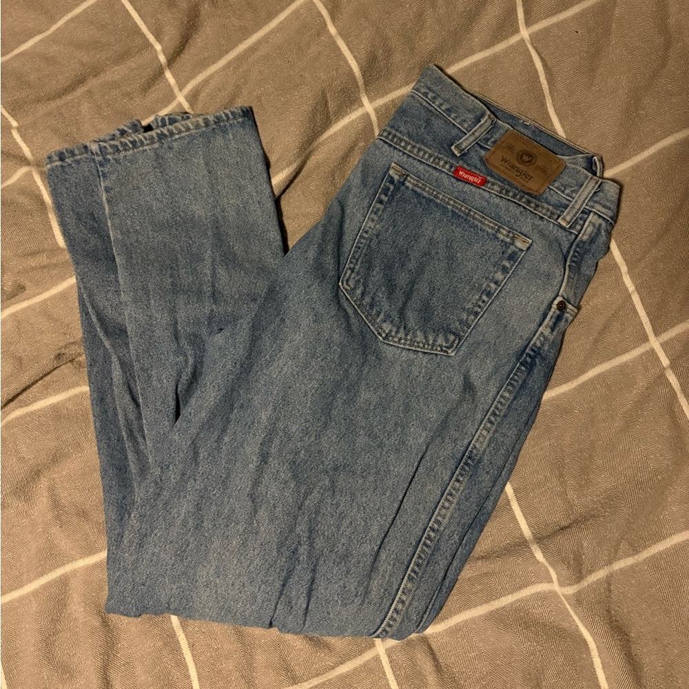 ( 3 for $25) Wrangler Jeans (40x32). Nice wash